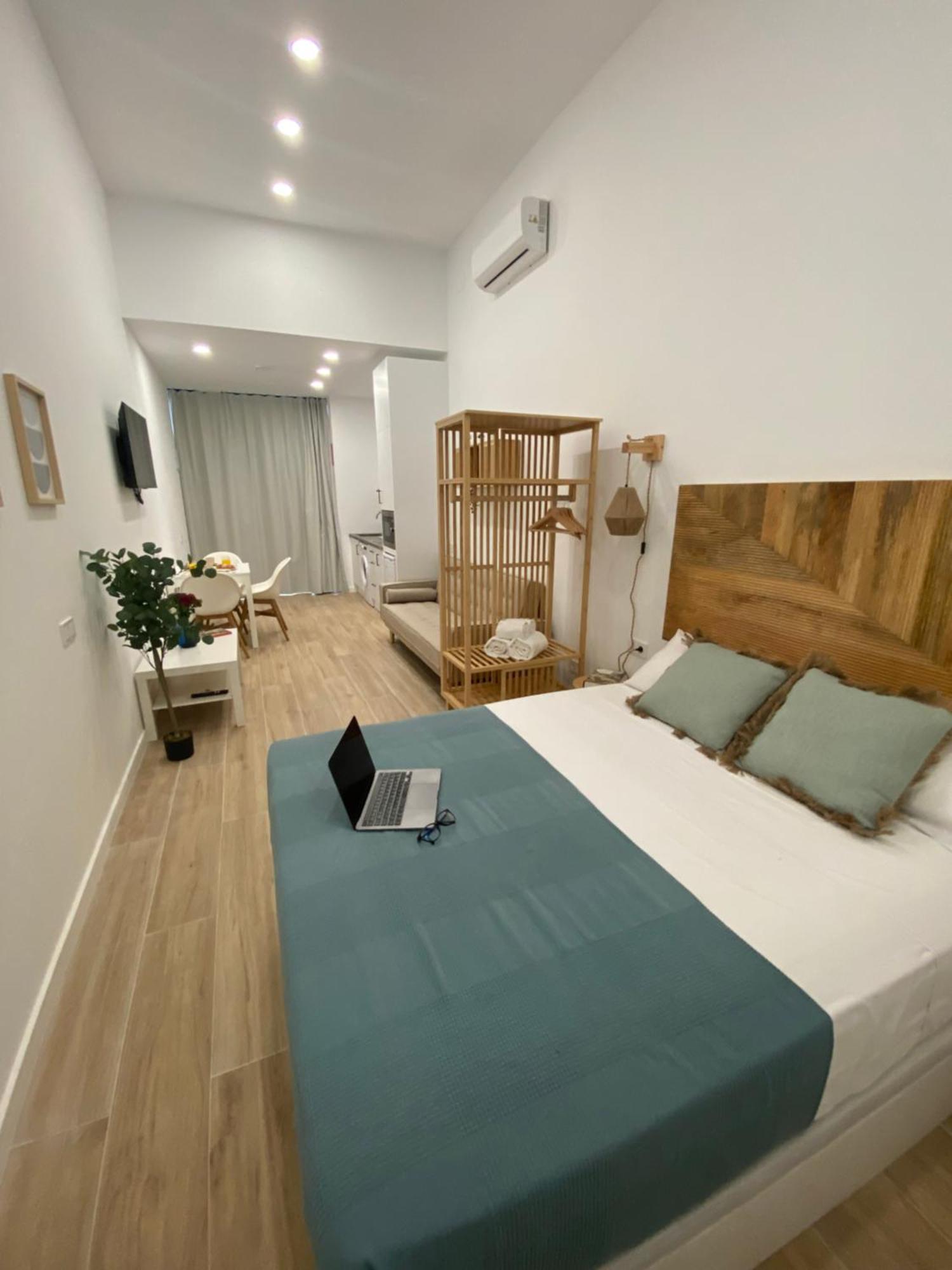 Апартаменты Travel Habitat Cabanyal Lofts Валенсия Экстерьер фото